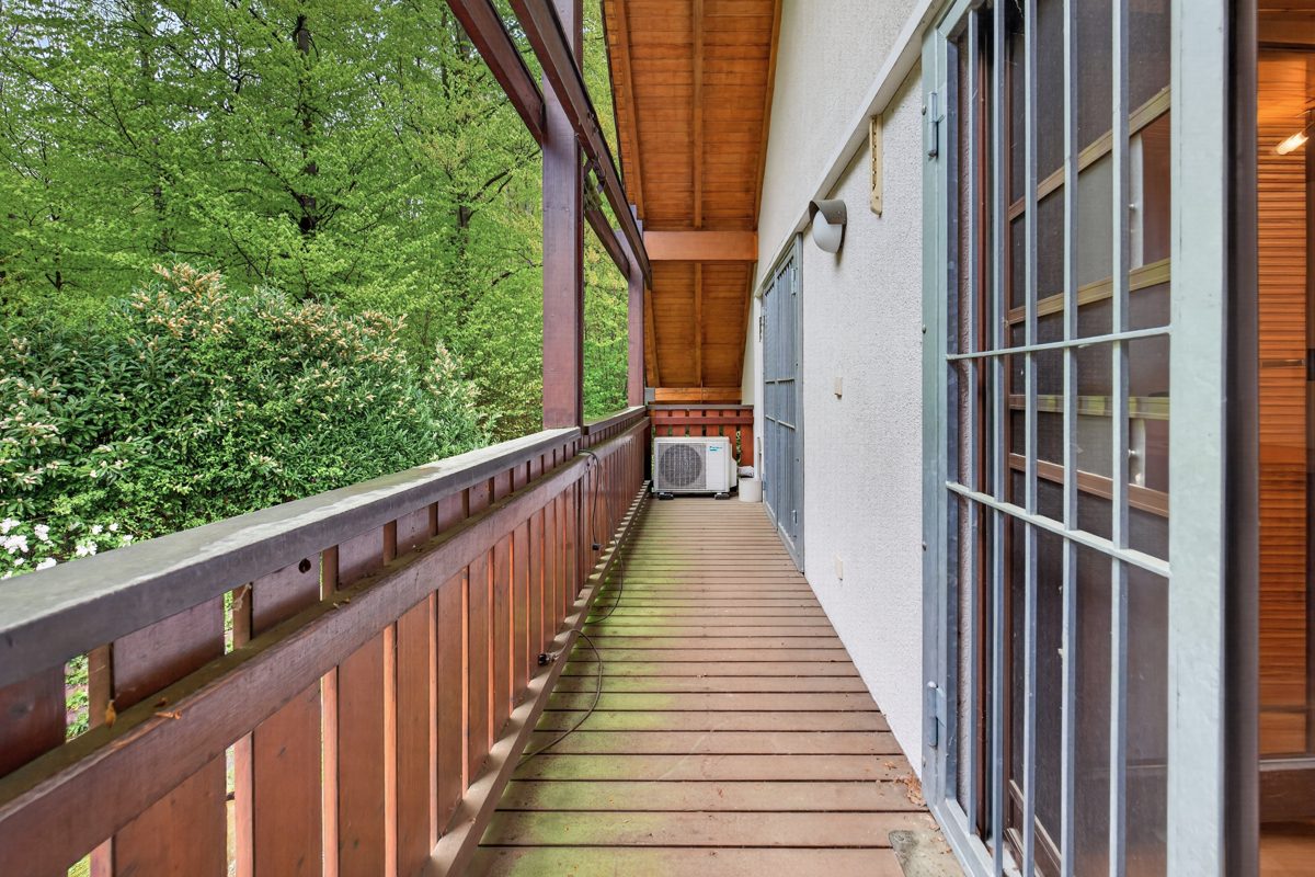 Immobilienangebot - Malsch/Sulzbach - Wohnen & Anlage - Traumanwesen mit Kamin und Sauna direkt am Waldrand