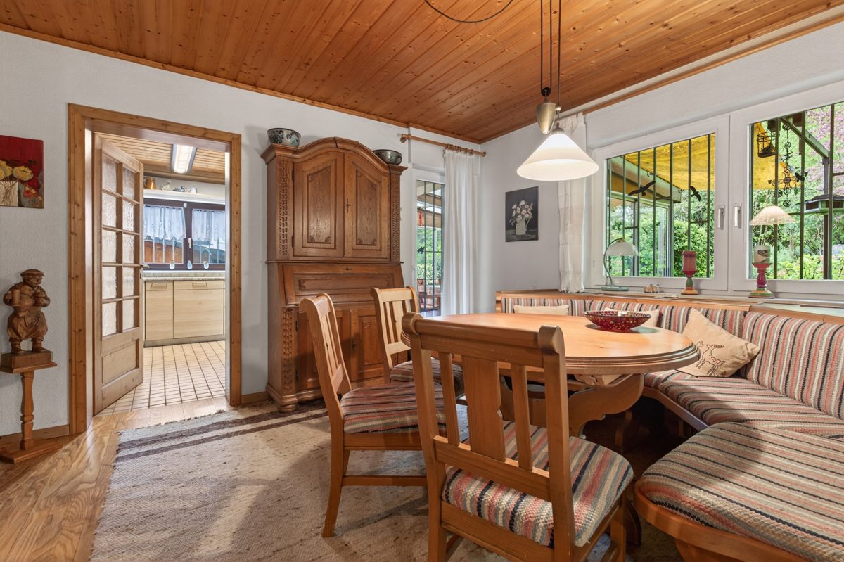 Immobilienangebot - Malsch/Sulzbach - Wohnen & Anlage - Traumanwesen mit Kamin und Sauna direkt am Waldrand