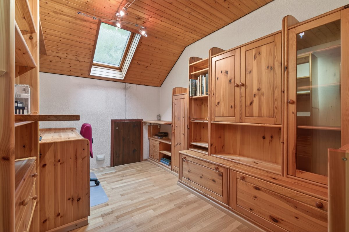Immobilienangebot - Malsch/Sulzbach - Wohnen & Anlage - Traumanwesen mit Kamin und Sauna direkt am Waldrand