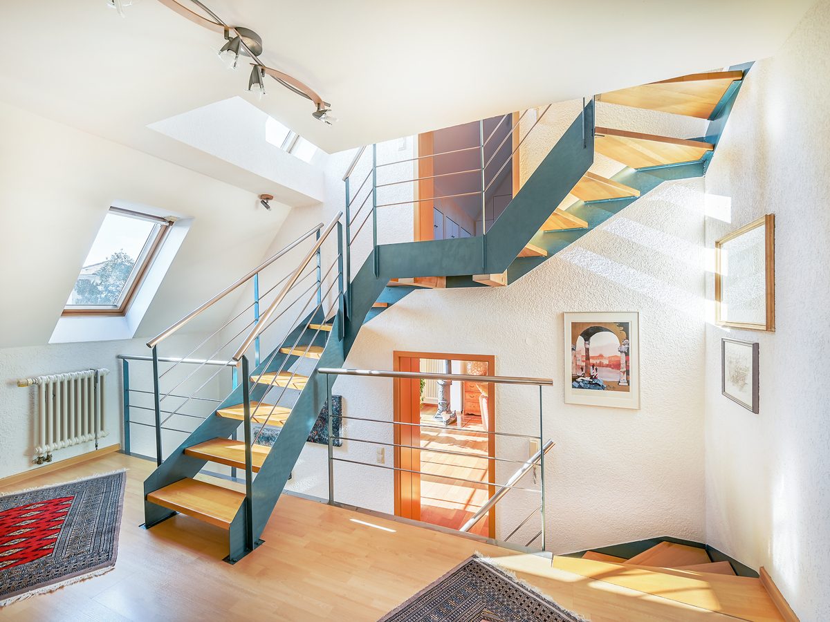 Immobilienangebot - Malsch - Wohnen & Anlage - Platz für Ihr Unternehmen und Ihre Familie – Vielseitiges Anwesen mit Werkstatt und Garage