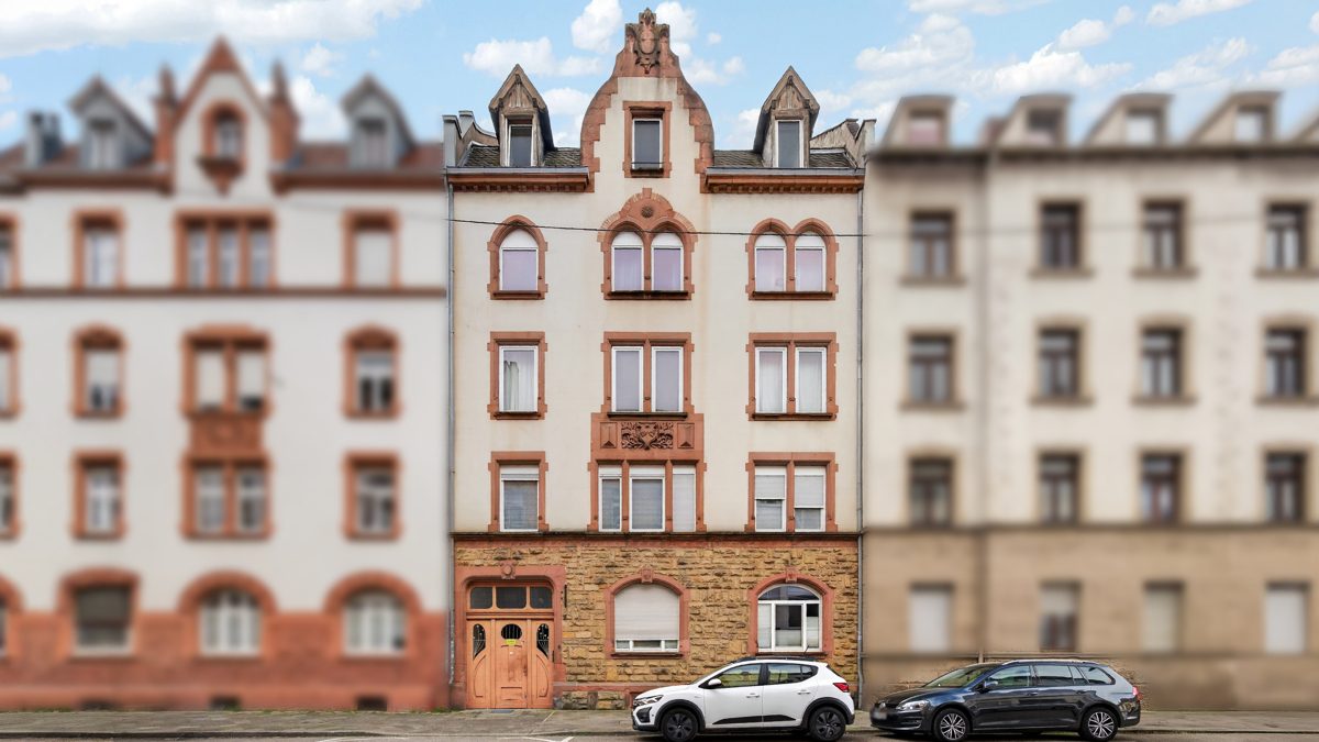 Immobilienangebot - Karlsruhe / Mühlburg - Wohnungen - Denkmalgeschützter Altbau mit Charakter – großzügige 3-Zimmer-Wohnung in Karlsruhe-Mühlburg