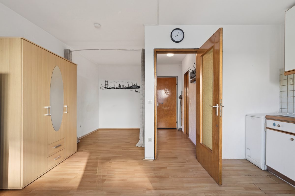 Immobilienangebot - Oberhausen-Rheinhausen - Wohnungen - Kompakte 1-Zimmer-Wohnung mit Außenstellplatz und Gestaltungspotenzial