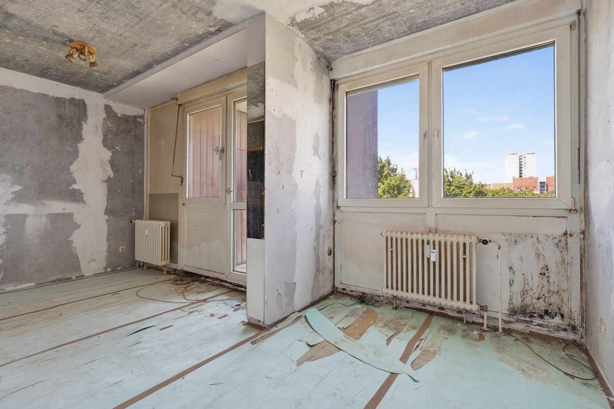 Immobilienangebot - Karlsruhe - Wohnungen - Kompakte 1-Zimmer-Wohnung mit Balkon, TG-Stellplatz und Sanierungspotenzial