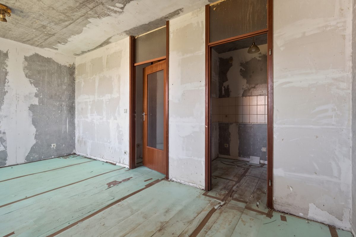 Immobilienangebot - Karlsruhe - Wohnungen - Kompakte 1-Zimmer-Wohnung mit Balkon, TG-Stellplatz und Sanierungspotenzial