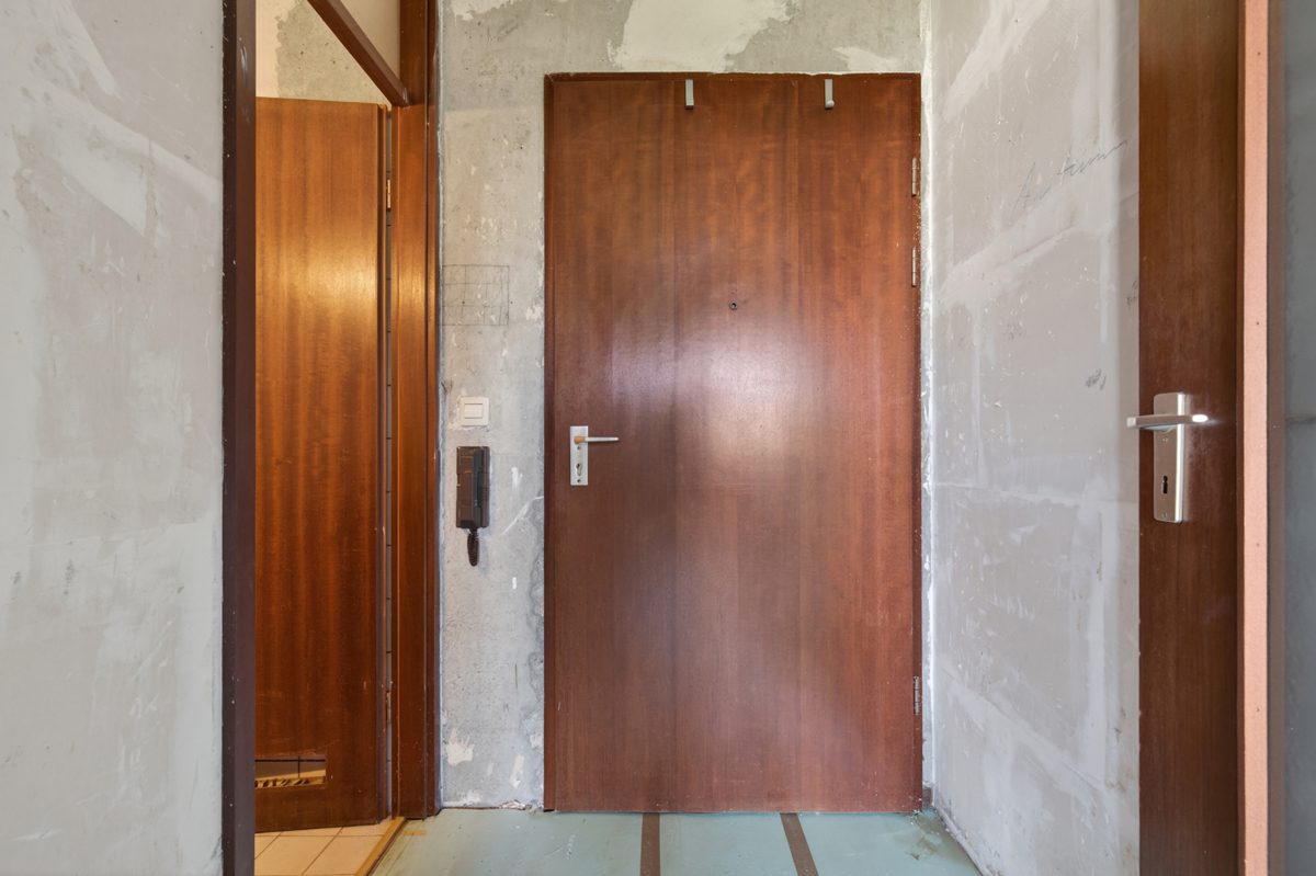 Immobilienangebot - Karlsruhe - Wohnungen - Kompakte 1-Zimmer-Wohnung mit Balkon, TG-Stellplatz und Sanierungspotenzial