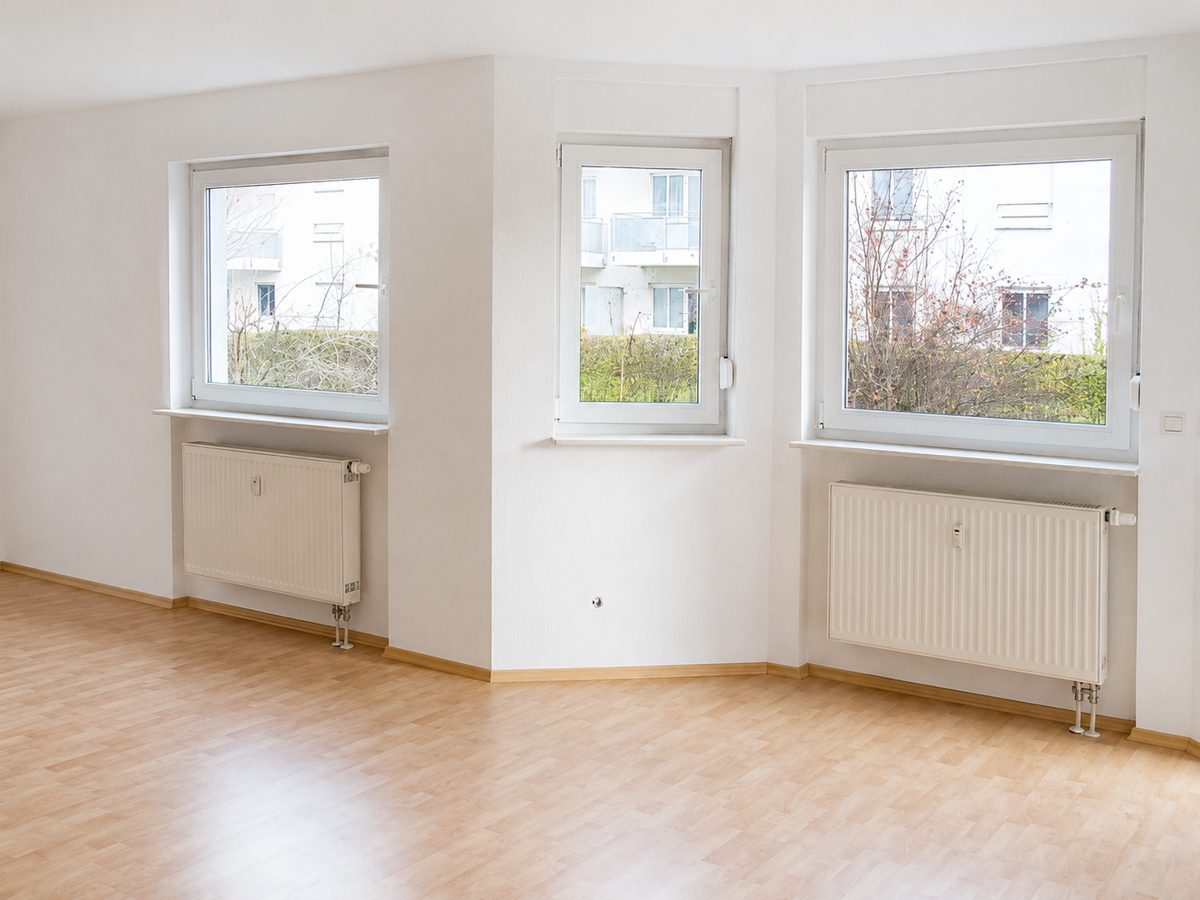 Immobilienangebot - Karlsruhe / Oberreut - Wohnungen - Vermietete 2-Zimmer-Erdgeschosswohnung mit Terrasse und Tiefgaragenstellplatz in Karlsruhe-Oberreut