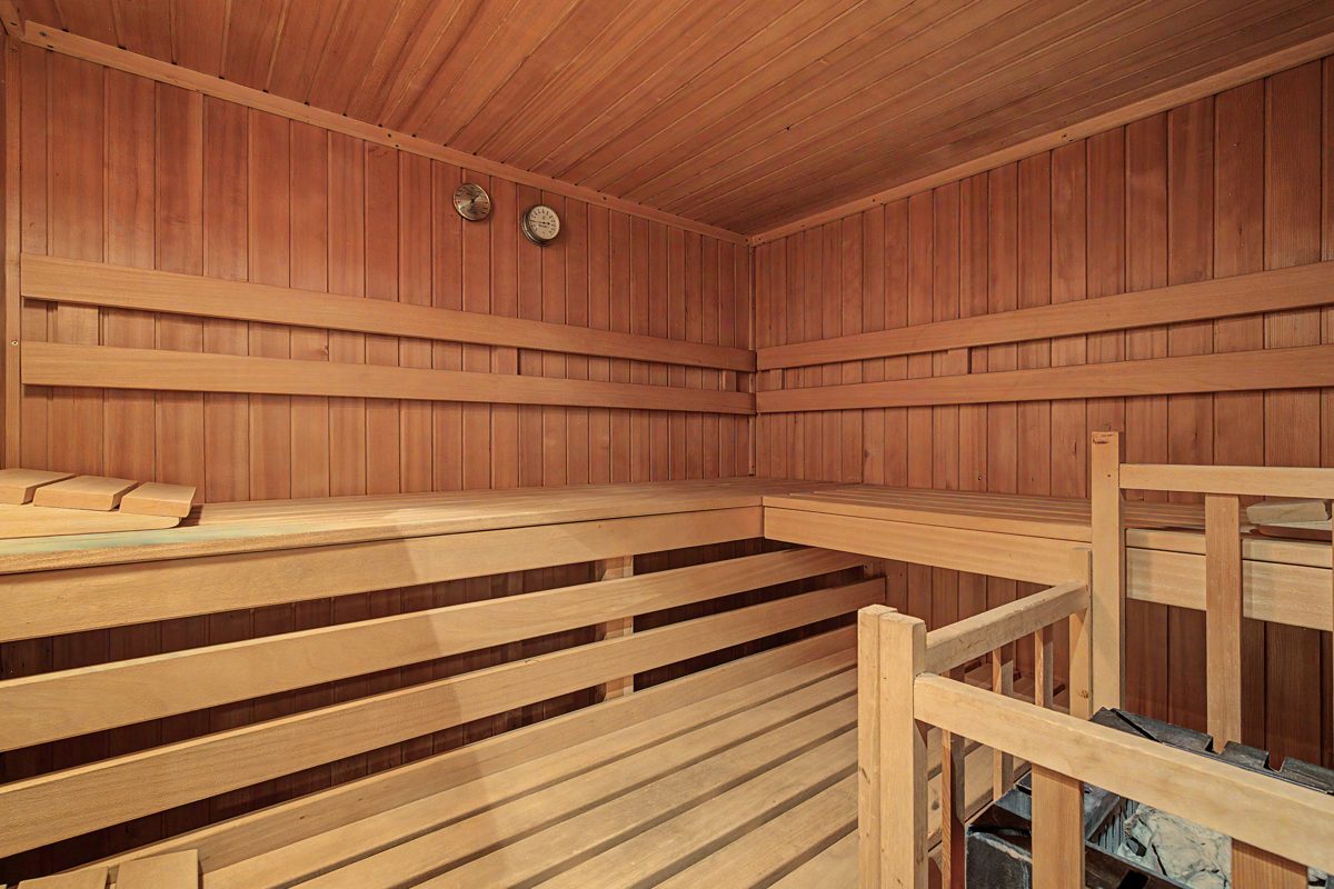 Wellnessbereich im Untergeschoss Immobilienangebot - Philippsburg - Wohnen & Anlage - Charmantes Familienhaus mit Garten, Kaminzimmer und viel Platz zum Wohlfühlen