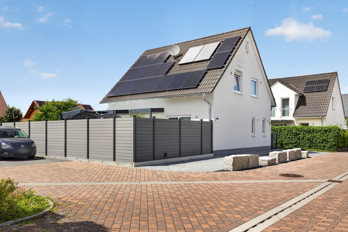 Rückansicht Immobilienangebot - Erlenbach bei Kandel - Wohnen & Anlage - Modernes Familienzuhause in Top-Zustand – einziehen, wohlfühlen und das Leben genießen