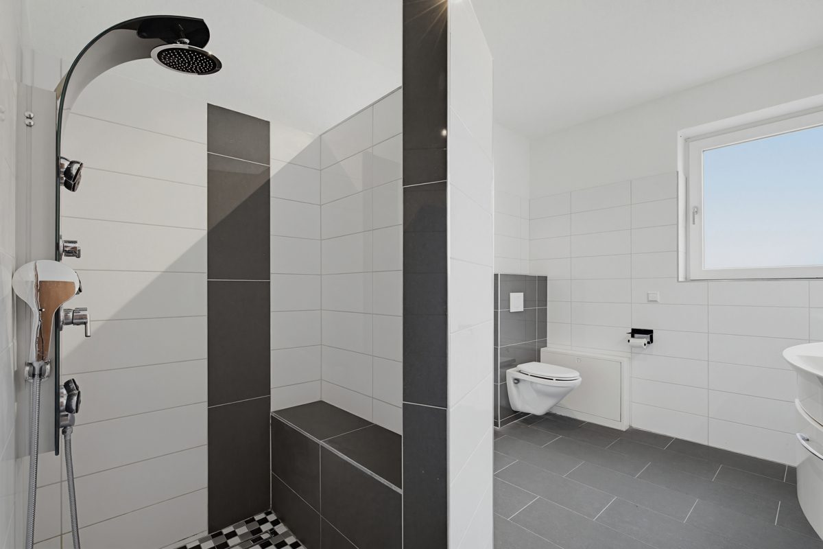 Haus B Wohnung OG Immobilienangebot - Malsch - Wohnen & Anlage - Zwei Mehrfamilienhäuser, starke Struktur, überzeugendes Investment