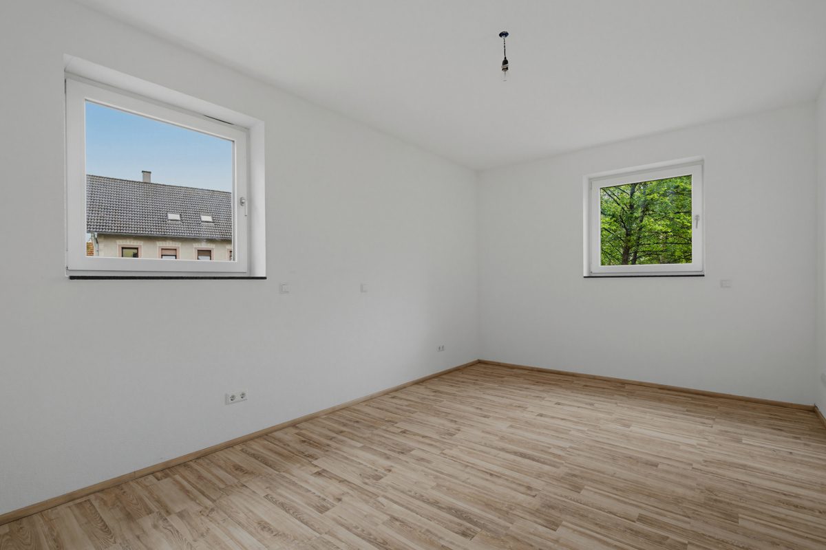 Haus B Wohnung OG Immobilienangebot - Malsch - Wohnen & Anlage - Zwei Mehrfamilienhäuser, starke Struktur, überzeugendes Investment