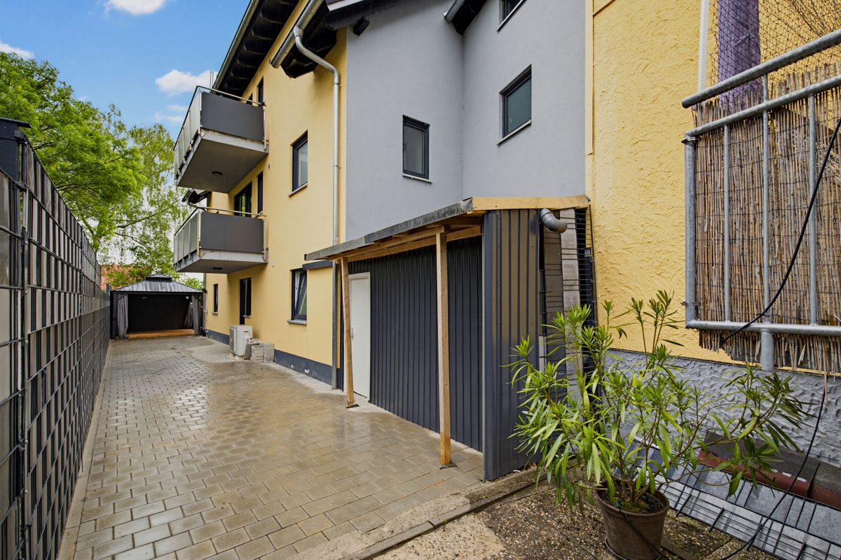 Rückansicht Haus B Immobilienangebot - Malsch - Wohnen & Anlage - Zwei Mehrfamilienhäuser, starke Struktur, überzeugendes Investment