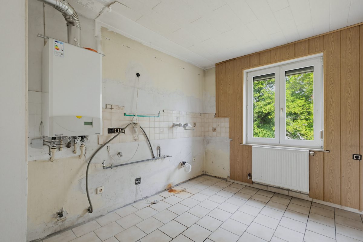 Küche Immobilienangebot - Karlsruhe / Nordstadt - Wohnungen - Viel Platz und Potential! Interessante 4-Zimmer-Wohnung in zentraler Lage