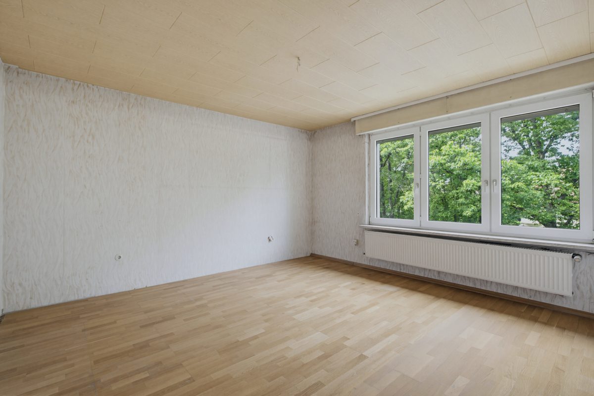 Zimmer 2 Immobilienangebot - Karlsruhe / Nordstadt - Wohnungen - Viel Platz und Potential! Interessante 4-Zimmer-Wohnung in zentraler Lage
