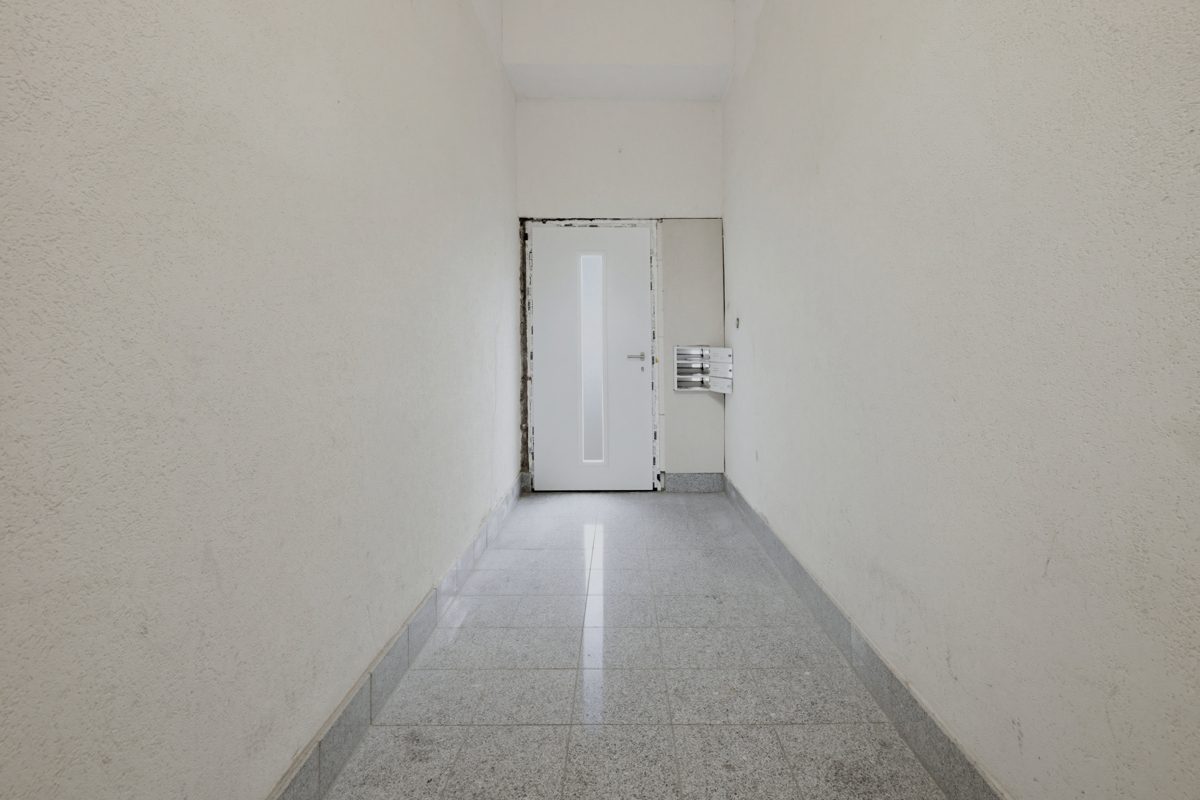 Immobilienangebot - Karlsruhe / Knielingen - Wohnen & Anlage - Renditekracher mit Konzept: Reihenmittelhaus mit 6 Zimmern und attraktiver Einzelvermietungsstruktur