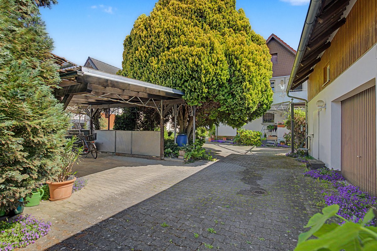 Immobilienangebot - Dettenheim / Liedolsheim - Wohnen & Anlage - Interessante Gelegenheit! Ansprechendes Einfamilienhaus mit Potential