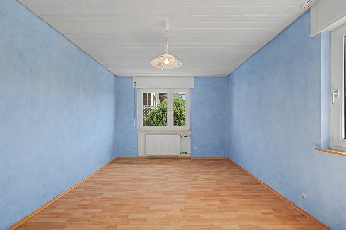Zimmer im OG Immobilienangebot - Waldbronn / Etzenrot - Wohnen & Anlage - Ein Zuhause für Generationen – Raum für Leben, Familie und Zukunft