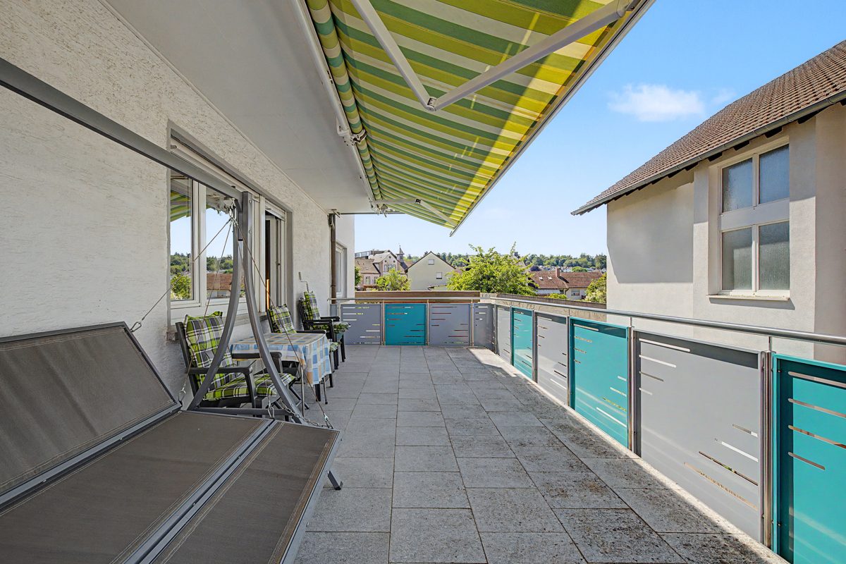 Balkon im EG Immobilienangebot - Waldbronn / Etzenrot - Wohnen & Anlage - Ein Zuhause für Generationen – Raum für Leben, Familie und Zukunft