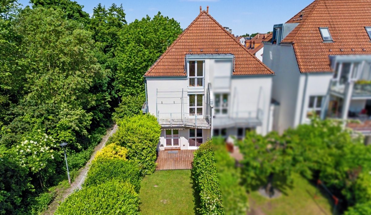 Immobilienangebot - Ettlingen - Wohnen & Anlage - Top-Lage an der Alb: Gepflegte Doppelhaushälfte mit viel Platz für die Familie