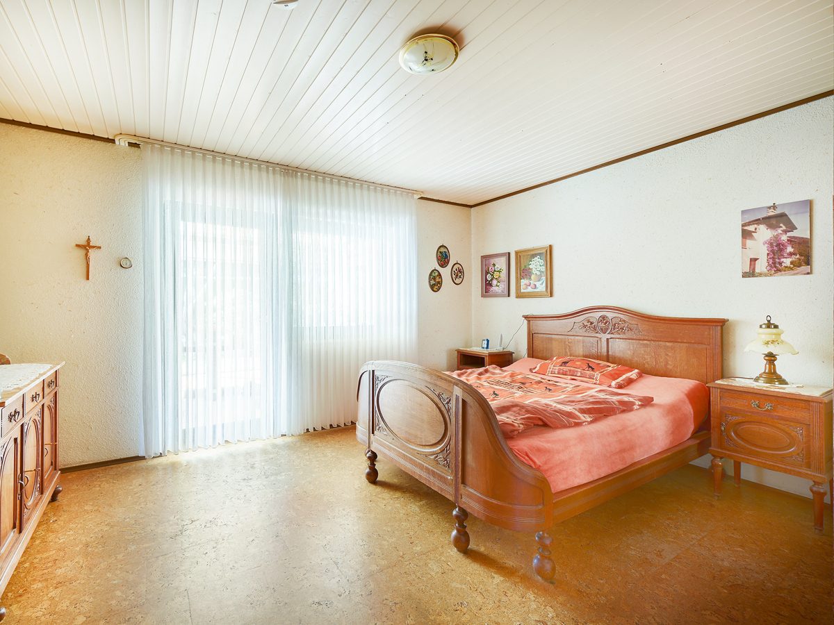 Immobilienangebot - Ettlingen / Spessart - Wohnen & Anlage - Ein Zuhause für Generationen – großzügiges Zweifamilienhaus mit ausgebautem Dachgeschoss