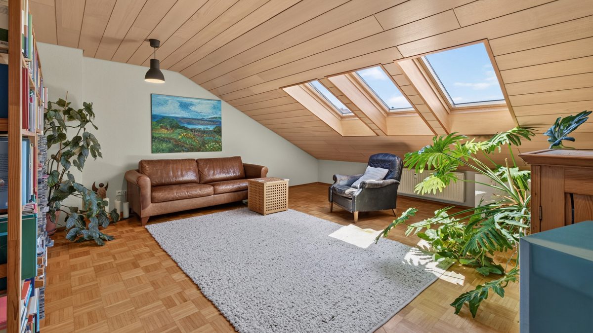 Immobilienangebot - Karlsruhe / Grötzingen - Wohnungen - Gepflegte 2-Zimmer-Wohnung mit Balkon und Garage in Grötzingen!