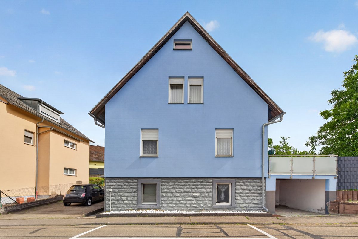 Immobilienangebot - Waldbronn / Busenbach - Wohnen & Anlage - Seltene Gelegenheit! Interessantes Einfamilienhaus mit Garten in Waldbronn
