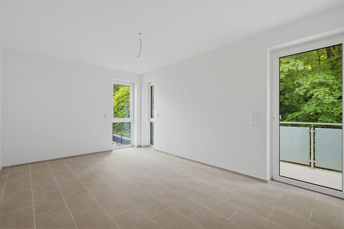 Zimmer 3 im OG Immobilienangebot - Karlsruhe / Knielingen - Wohnen & Anlage - Hell, modern, familienfreundlich – Doppelhaushälfte mit Wärmepumpe und Fußbodenheizung