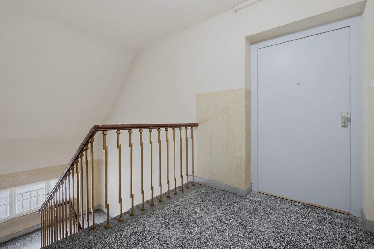 Immobilienangebot - Karlsruhe / Südweststadt - Wohnungen - Großzügige Stadtwohnung in Bestlage der Südweststadt mit Loggia & ausgebautem Spitzboden!
