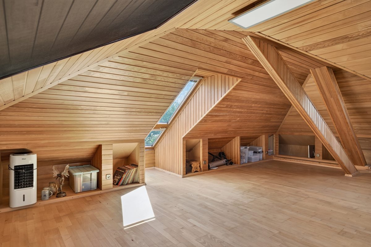 Dachgeschoss Ansicht 2 Immobilienangebot - Karlsruhe / Stupferich - Wohnen & Anlage - Mehr als ein Haus – Ein Zuhause mit Herz, Garten und vielen Möglichkeiten