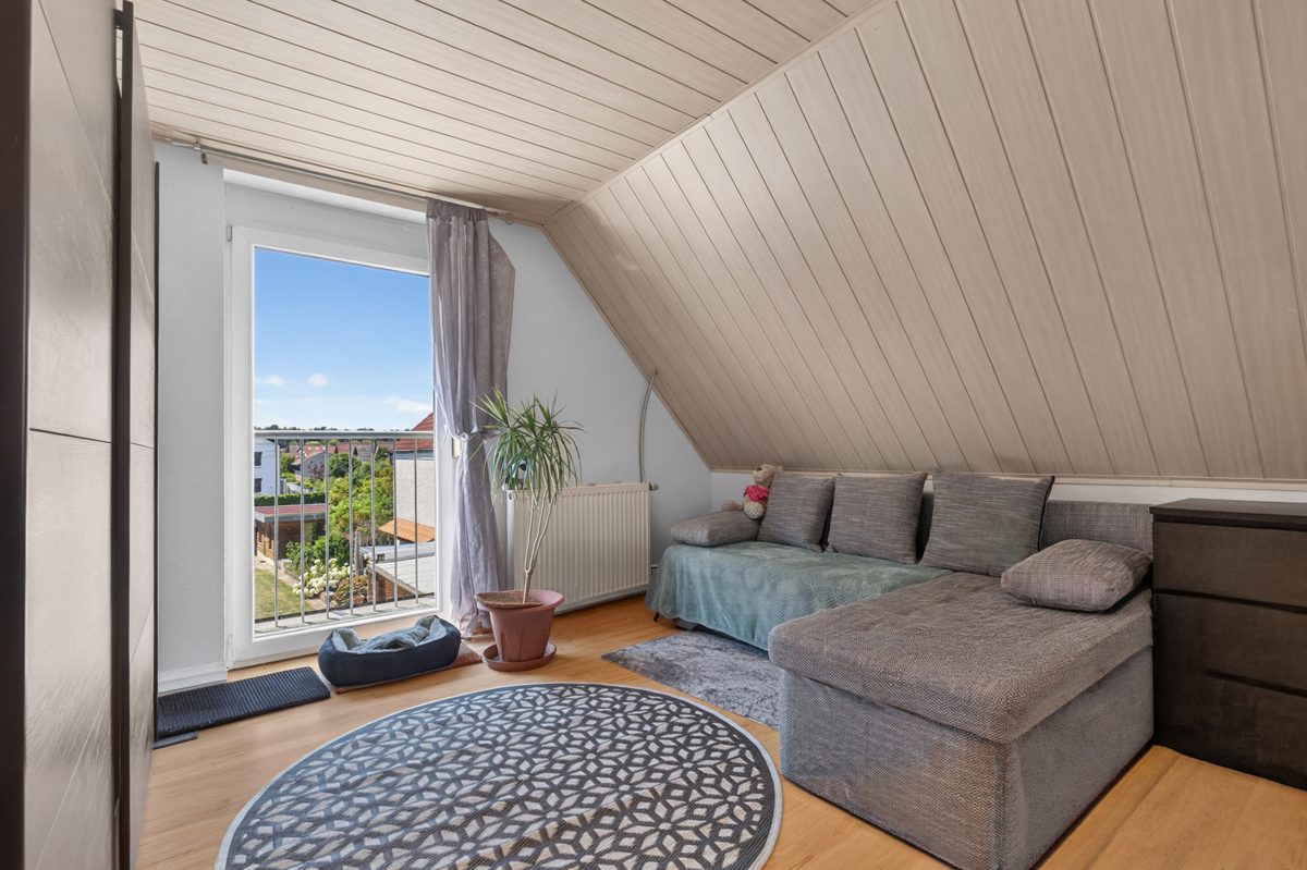 Immobilienangebot - Stutensee / Friedrichstal - Wohnen & Anlage - Charmantes Einfamilienhaus mit modernem Wohnkomfort und großem Grundstück!