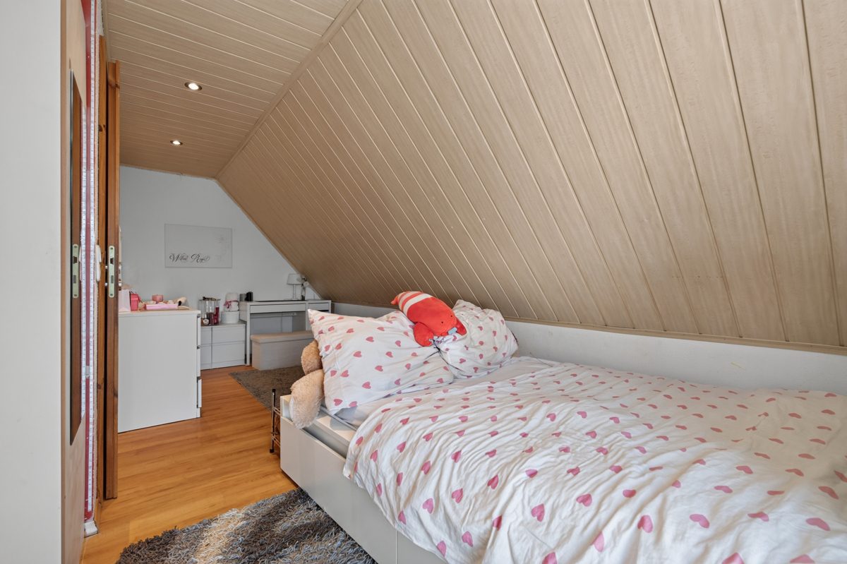 Immobilienangebot - Stutensee / Friedrichstal - Wohnen & Anlage - Charmantes Einfamilienhaus mit modernem Wohnkomfort und großem Grundstück!