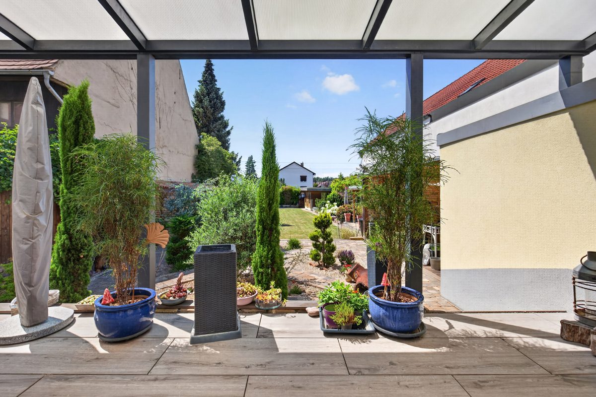 Immobilienangebot - Stutensee / Friedrichstal - Wohnen & Anlage - Charmantes Einfamilienhaus mit modernem Wohnkomfort und großem Grundstück!