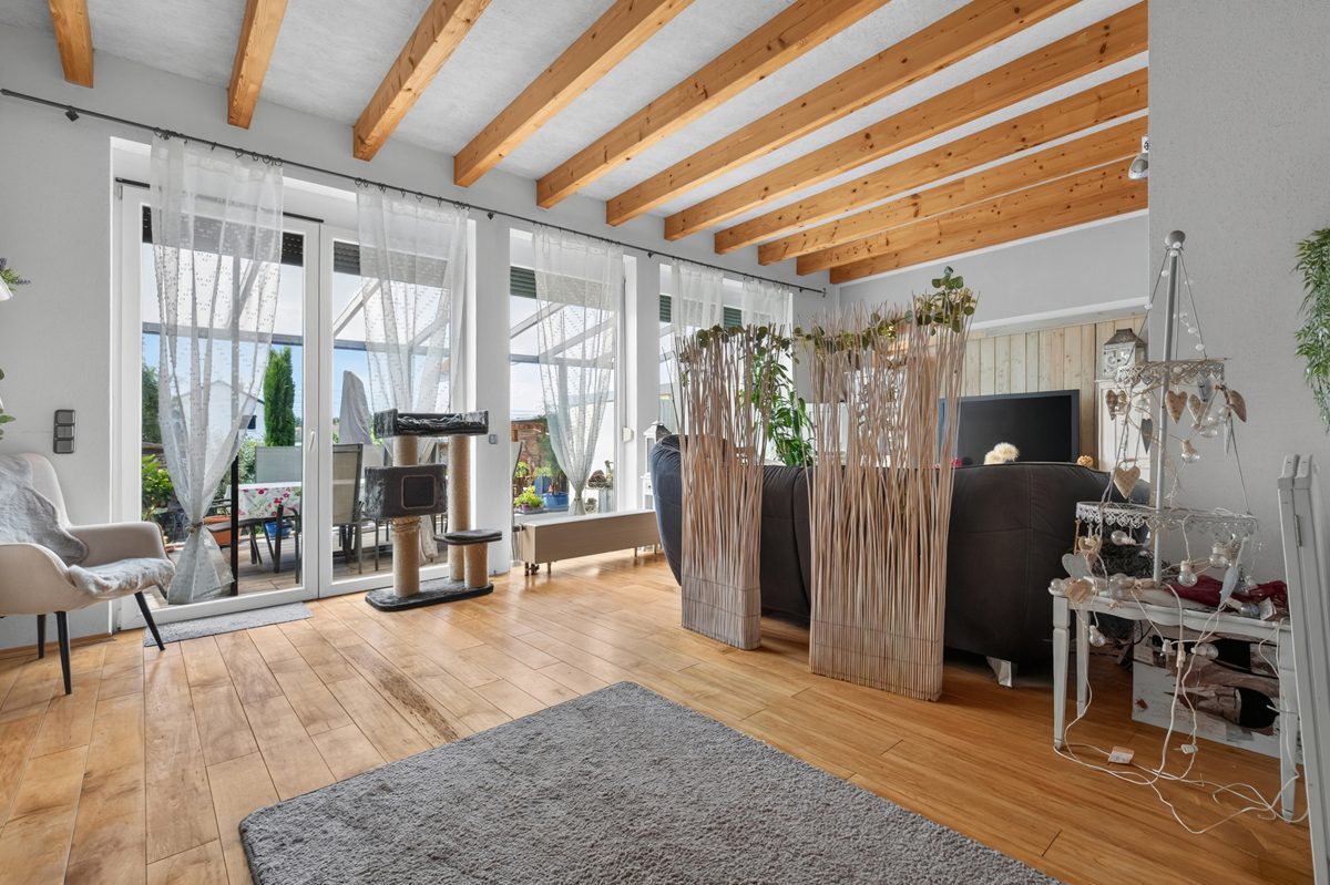 Immobilienangebot - Stutensee / Friedrichstal - Wohnen & Anlage - Charmantes Einfamilienhaus mit modernem Wohnkomfort und großem Grundstück!