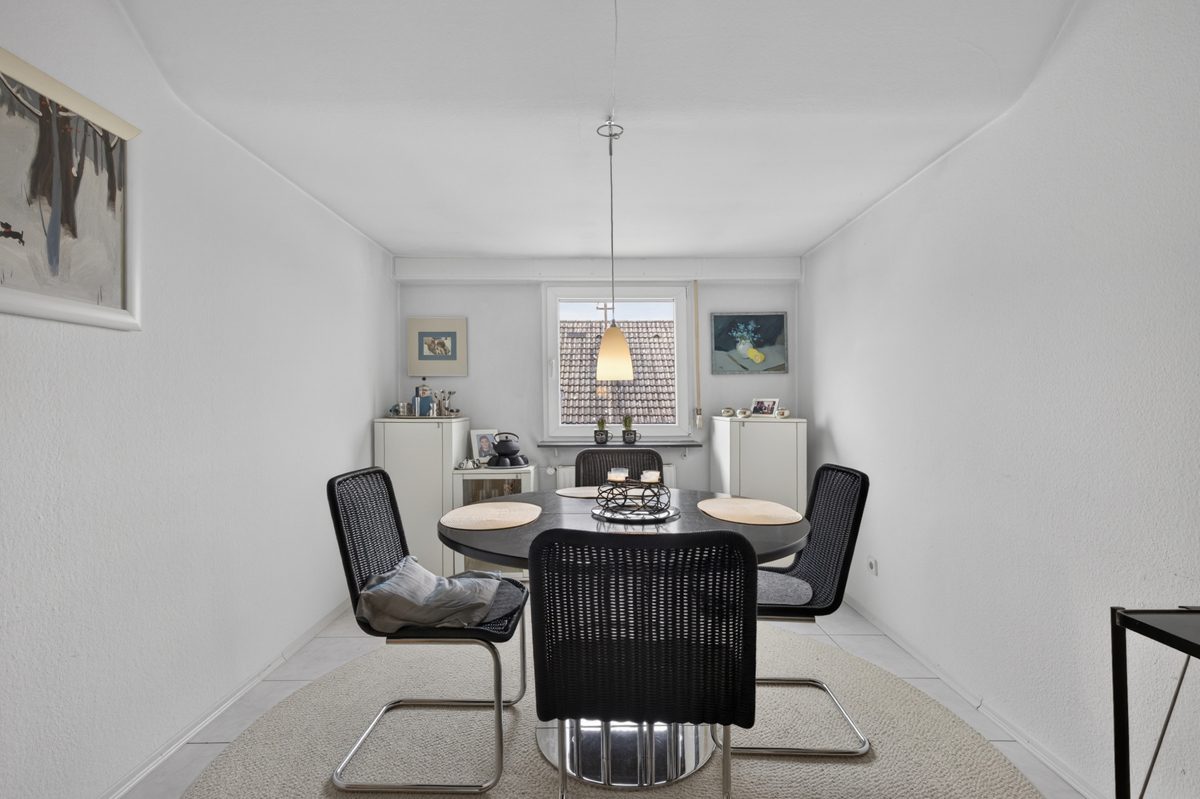 Immobilienangebot - Karlsruhe / Wolfartsweier - Wohnen & Anlage - Fünf Einheiten, verlässliche Mietverhältnisse und Potenzial für die Zukunft