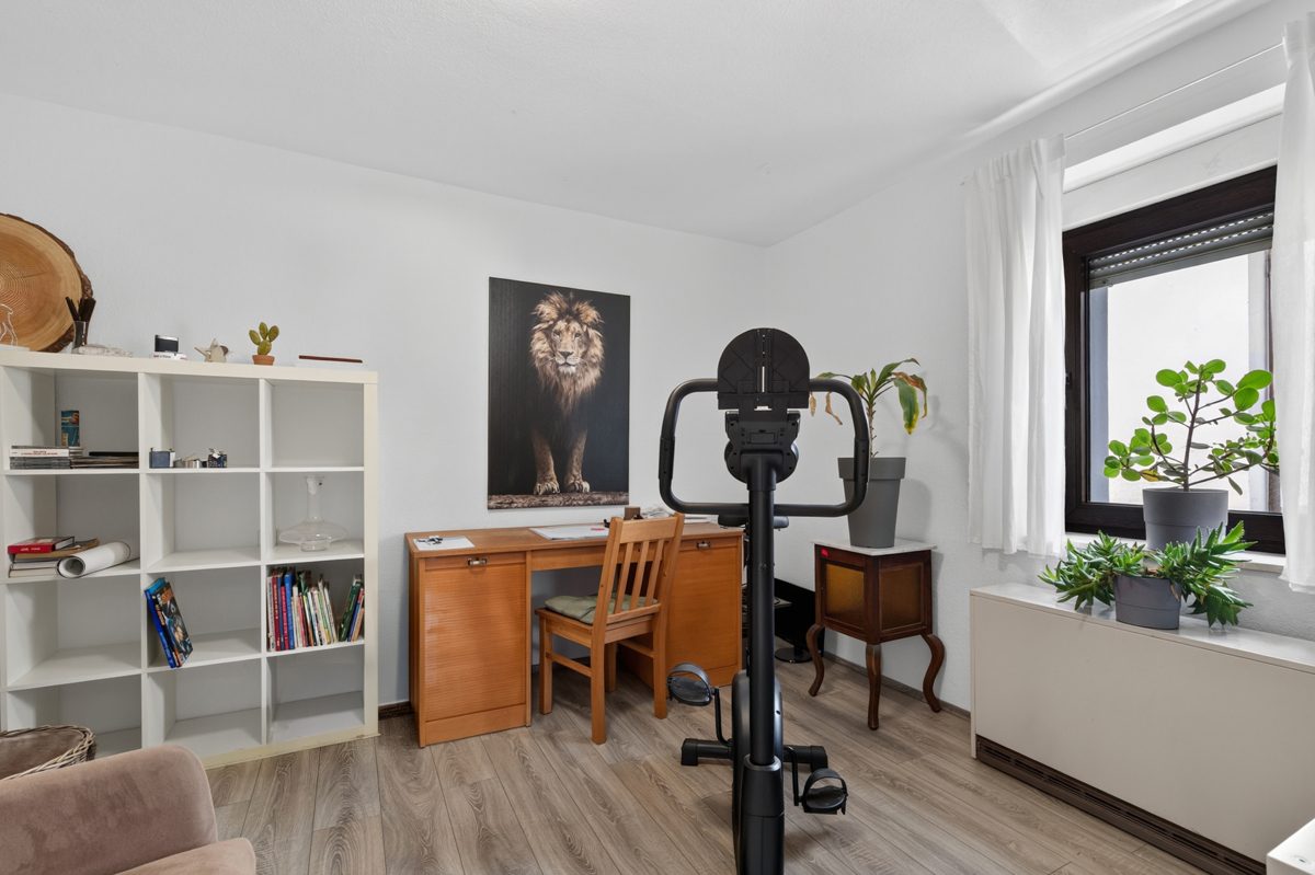 Immobilienangebot - Karlsbad / Mutschelbach - Wohnen & Anlage - Einziehen und wohlfühlen – Charmantes Einfamilienhaus mit Garage und Stellplatz