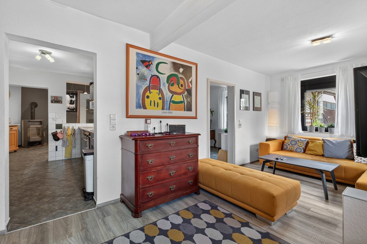 Immobilienangebot - Karlsbad / Mutschelbach - Wohnen & Anlage - Einziehen und wohlfühlen – Charmantes Einfamilienhaus mit Garage und Stellplatz