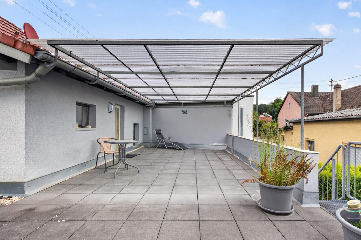 Immobilienangebot - Karlsbad / Mutschelbach - Wohnen & Anlage - Einziehen und wohlfühlen – Charmantes Einfamilienhaus mit Garage und Stellplatz