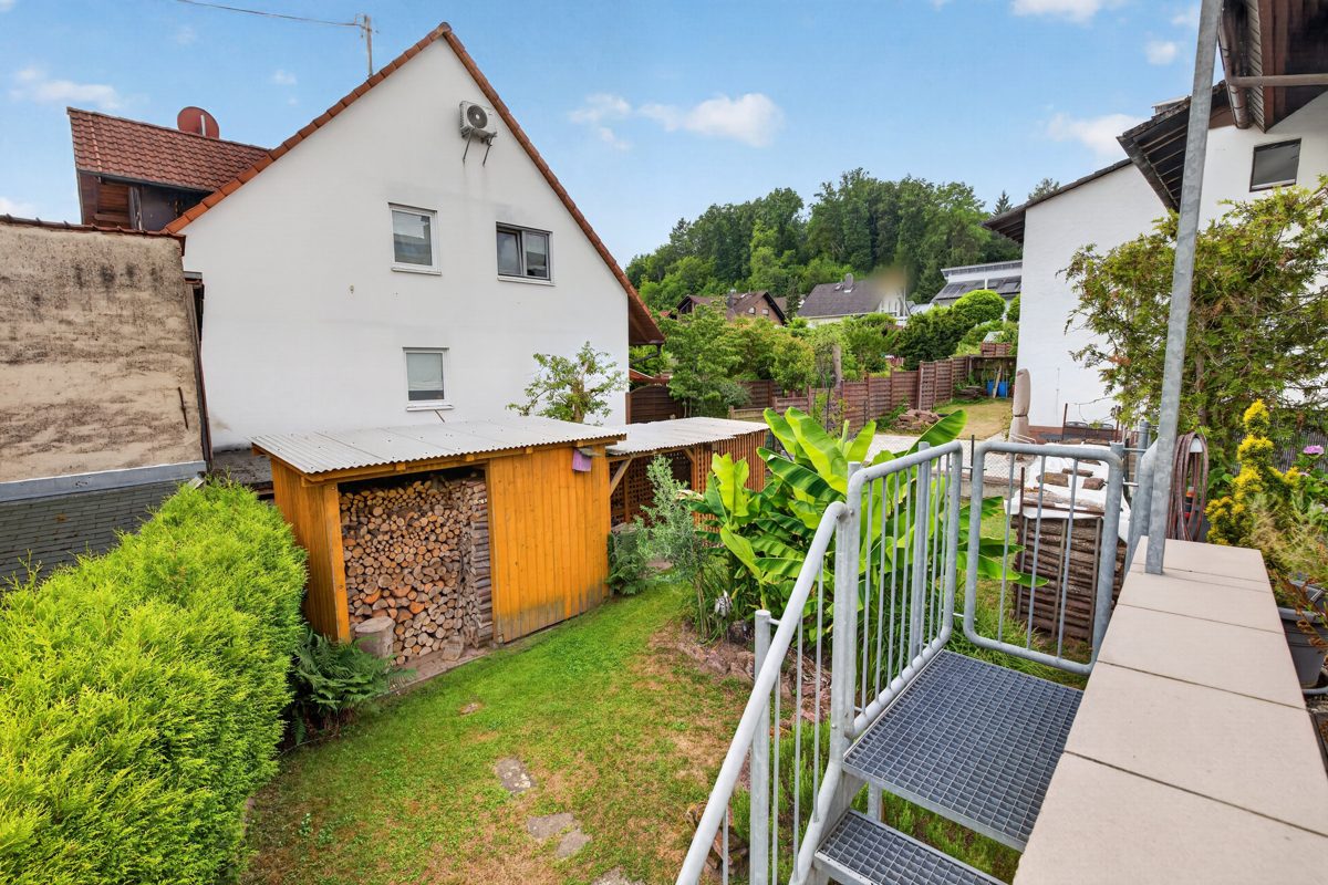Immobilienangebot - Karlsbad / Mutschelbach - Wohnen & Anlage - Einziehen und wohlfühlen – Charmantes Einfamilienhaus mit Garage und Stellplatz