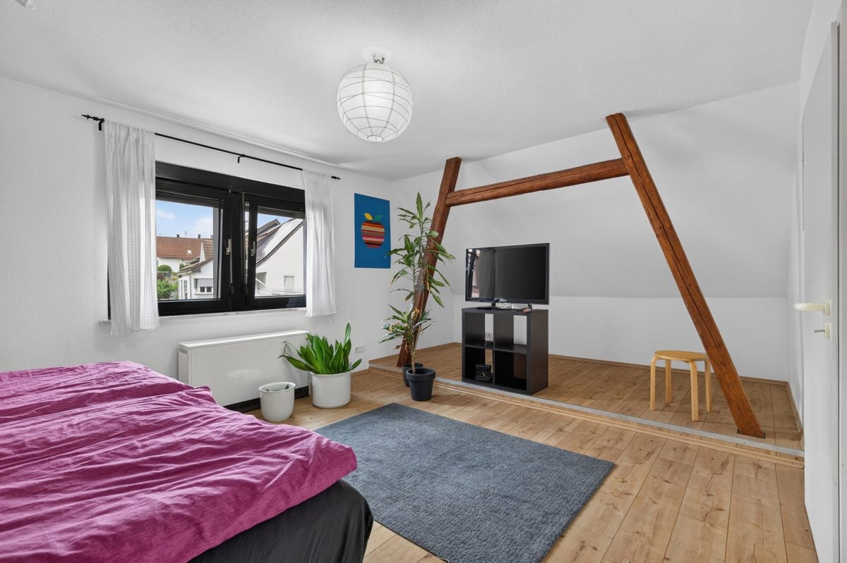 Immobilienangebot - Karlsbad / Mutschelbach - Wohnen & Anlage - Einziehen und wohlfühlen – Charmantes Einfamilienhaus mit Garage und Stellplatz