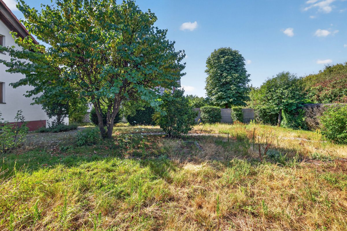 Immobilienangebot - Stutensee / Friedrichstal - Wohnen & Anlage - Einziehen und wohlfühlen - Freistehendes Einfamilienhaus mit Wärmepumpe!