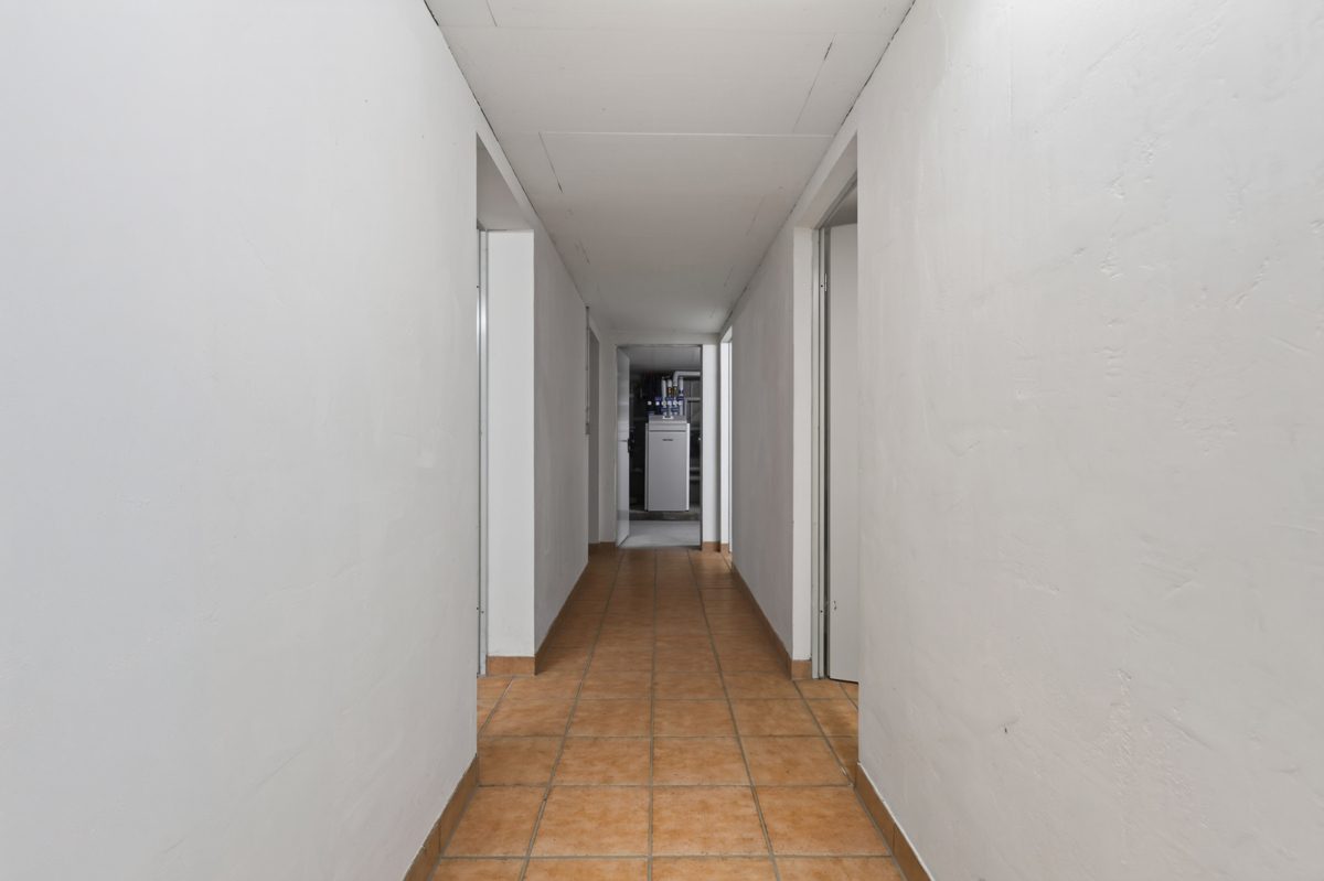 Immobilienangebot - Stutensee / Friedrichstal - Wohnen & Anlage - Einziehen und wohlfühlen - Freistehendes Einfamilienhaus mit Wärmepumpe!