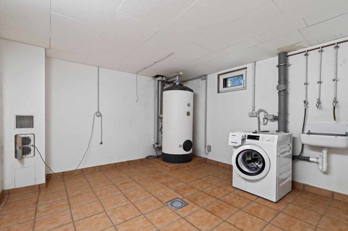 Immobilienangebot - Stutensee / Friedrichstal - Wohnen & Anlage - Einziehen und wohlfühlen - Freistehendes Einfamilienhaus mit Wärmepumpe!