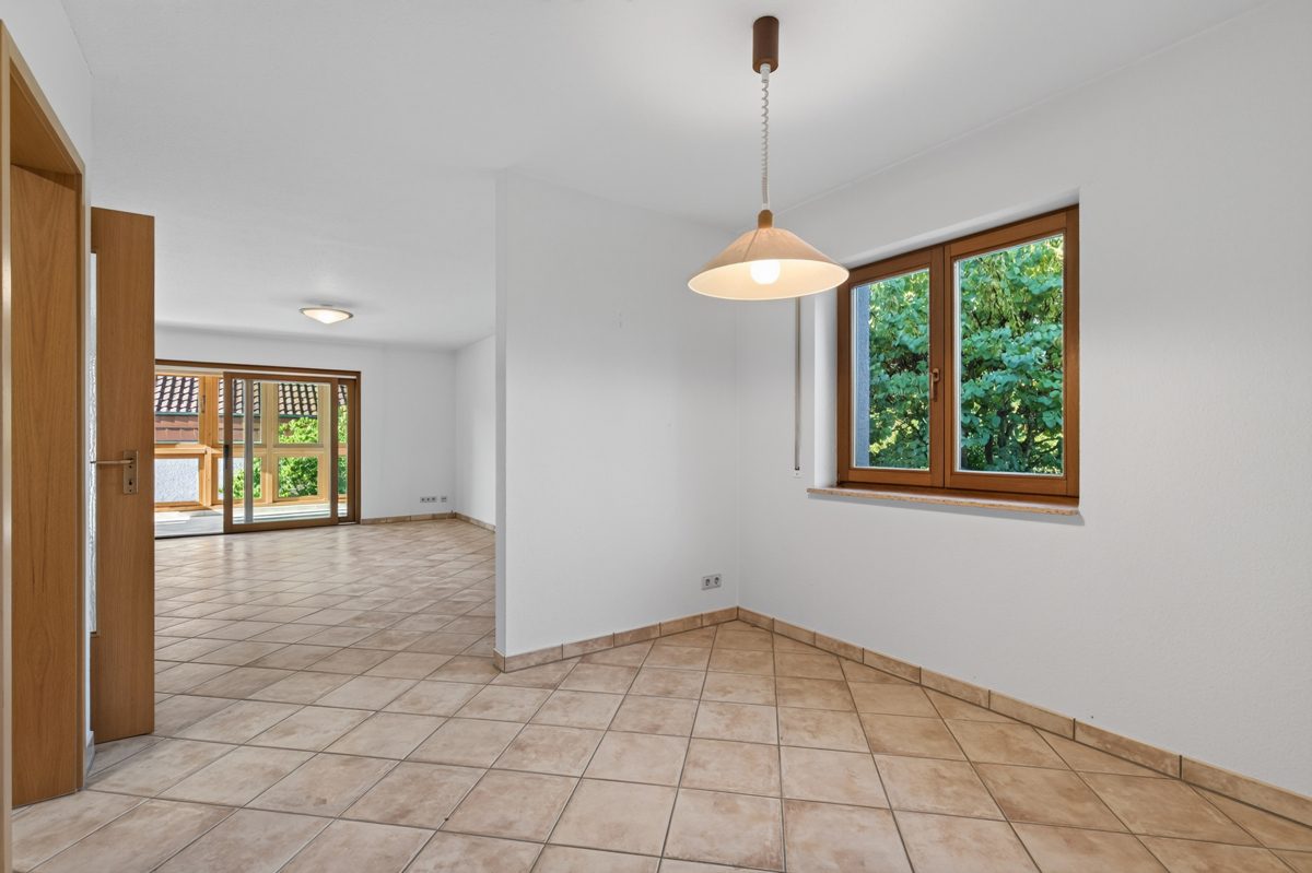 Immobilienangebot - Stutensee / Friedrichstal - Wohnen & Anlage - Einziehen und wohlfühlen - Freistehendes Einfamilienhaus mit Wärmepumpe!