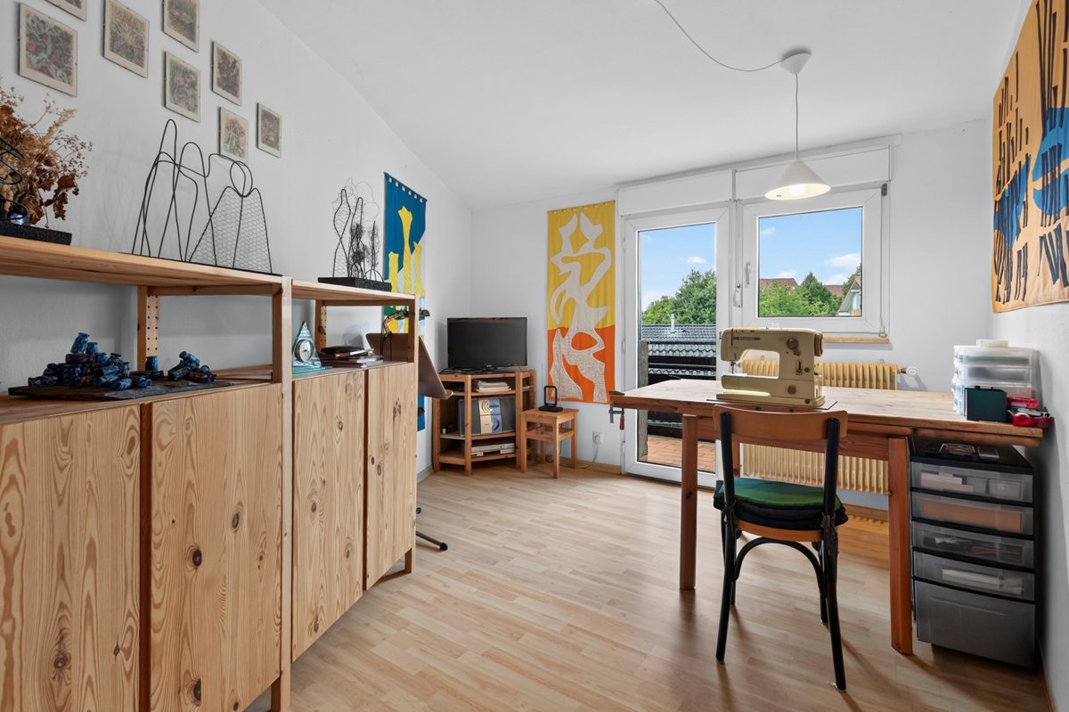 OG im Vorderhaus Immobilienangebot - Karlsruhe / Durlach-Aue - Wohnen & Anlage - Zwei Häuser auf einem Grundstück im Herzen von Aue – Sale & Lease Back