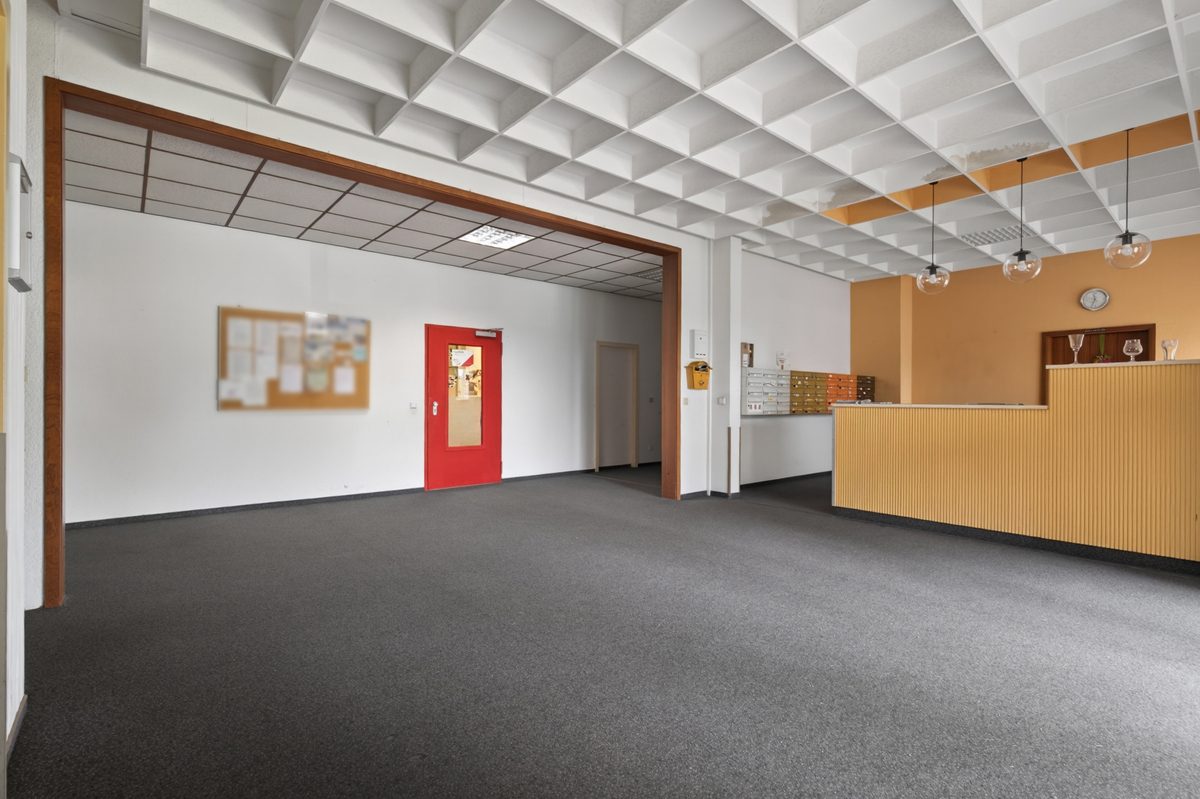 Eingangsbereich Immobilienangebot - Waldbronn / Busenbach - Wohnungen - Renditestarke Kapitalanlage: Zwei attraktive 1-Zimmer-Apartments im Paket zu verkaufen!