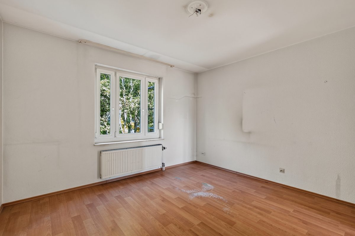 Immobilienangebot - Karlsruhe / Oberreut - Wohnungen - Großzügige 3,5-Zimmer-Wohnung mit ca. 94 m², zwei Balkonen und Garage