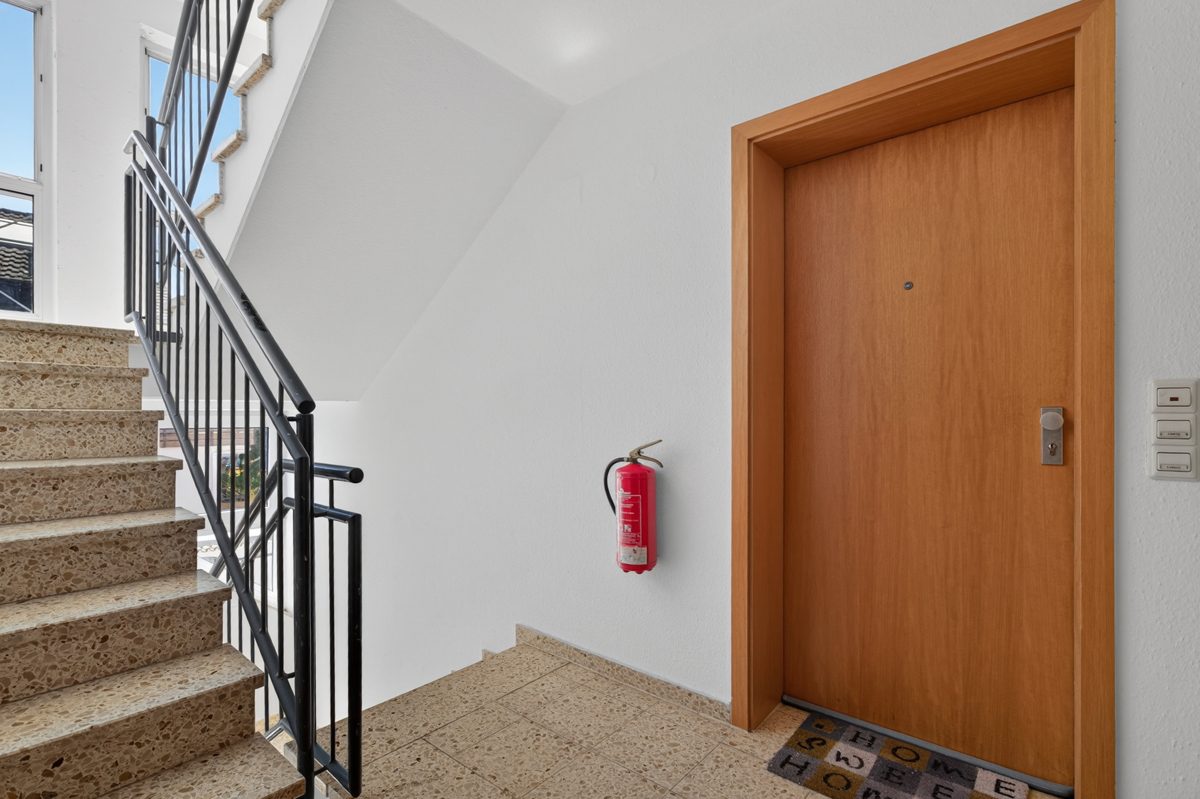 Immobilienangebot - Rastatt-Niederbühl - Wohnungen - Sichere Kapitalanlage: Vermietete 2-Zimmer-Wohnung mit Balkon