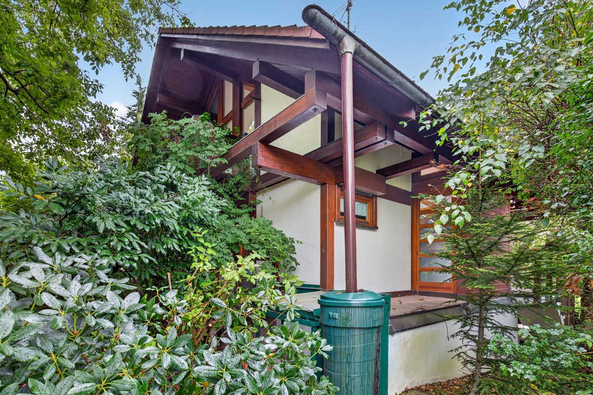 Aussen hinten Immobilienangebot - Marxzell / Schielberg - Wohnen & Anlage - Viel Raum, Licht und Lebensqualität – Einfamilienhaus mit Einliegerwohnung auf parkähnlichem Grundstück