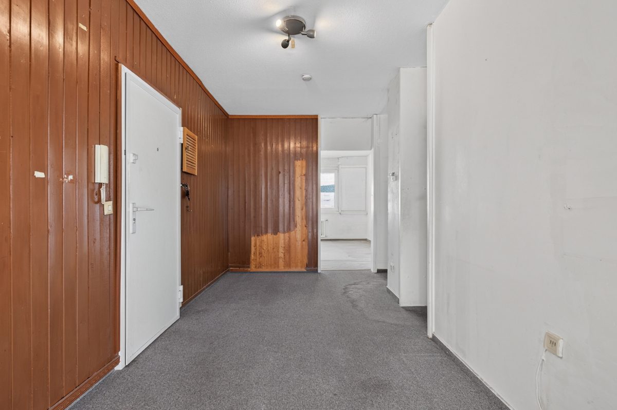 Immobilienangebot - Ettlingen - Wohnungen - 4-Zimmerwohnung als Sanierungsprojekt – viel Raum für Ihre Ideen