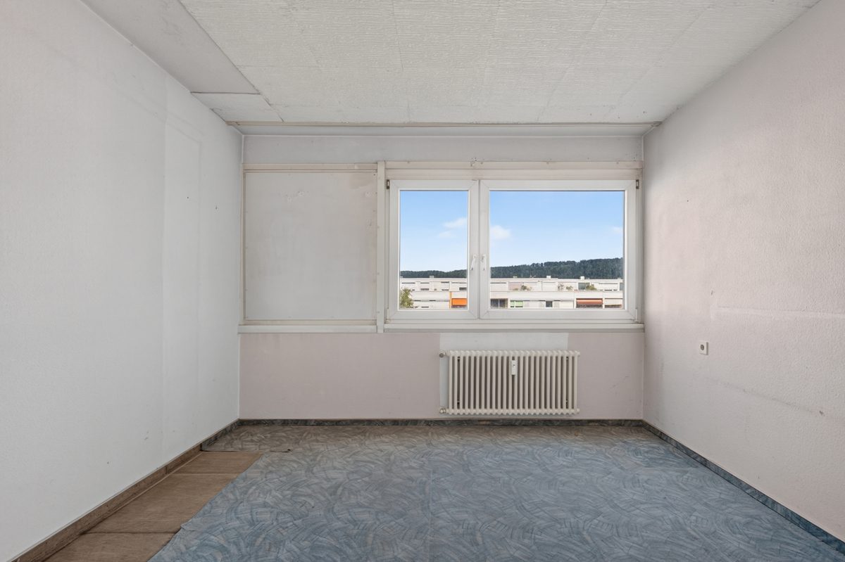 Immobilienangebot - Ettlingen - Wohnungen - 4-Zimmerwohnung als Sanierungsprojekt – viel Raum für Ihre Ideen