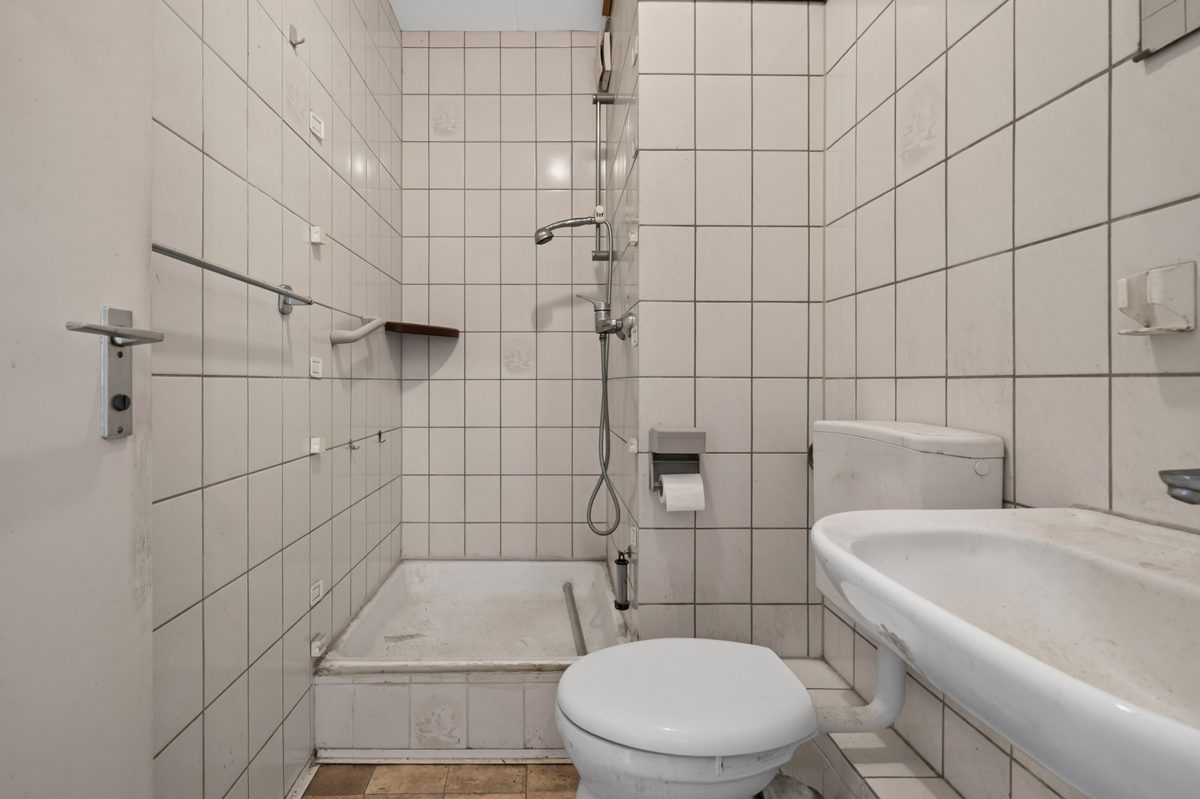 Immobilienangebot - Ettlingen - Wohnungen - 4-Zimmerwohnung als Sanierungsprojekt – viel Raum für Ihre Ideen